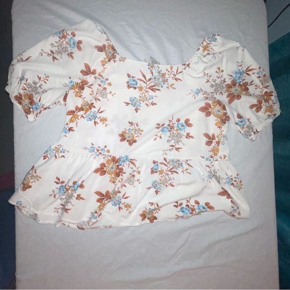 Loft Outlet Floral Raglan Sleeve Top Size Medium - Picture 11 of 13
